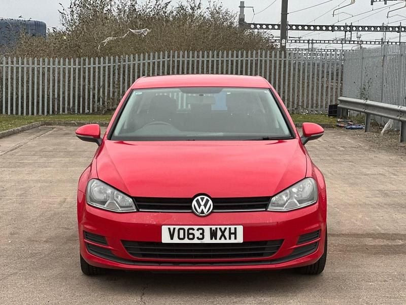 Used VW Golf VII S 2013 Red Hatchback