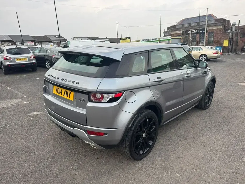 Used Land Rover Range Rover evoque Dynamic 240 HP (176 kW) 2014 Grey SUV