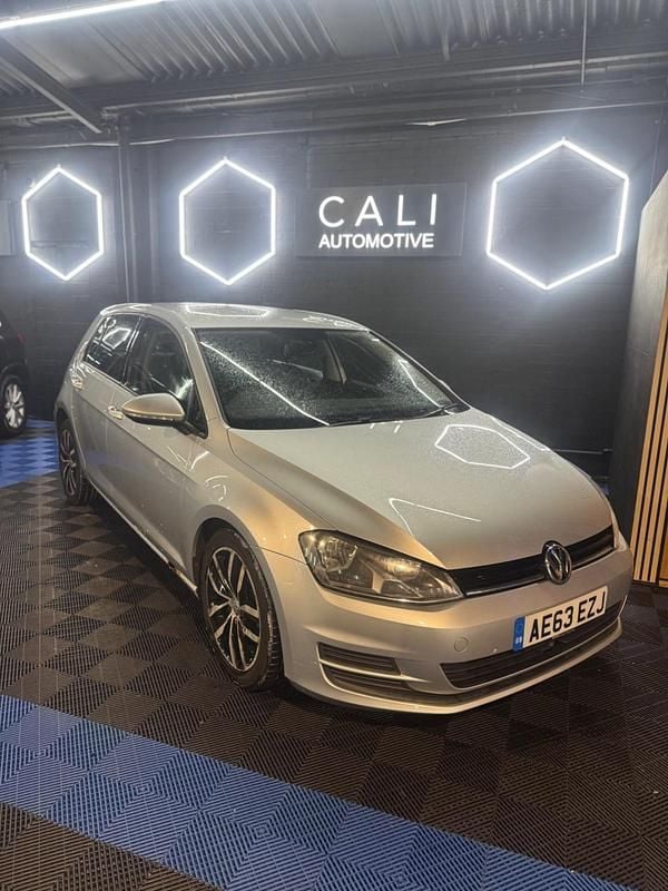 Used VW Golf VII SE 105 HP (77 kW) 2013 Silver Hatchback