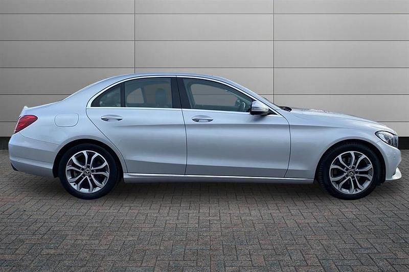 Used Mercedes C220 Premium 170 HP (125 kW) 2018 Iridium silver Sedan