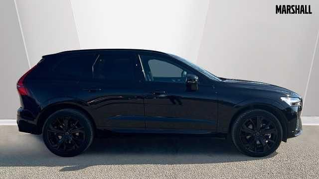 Used Volvo XC60 Plus 250 HP (183 kW) 2025 Onyx black SUV