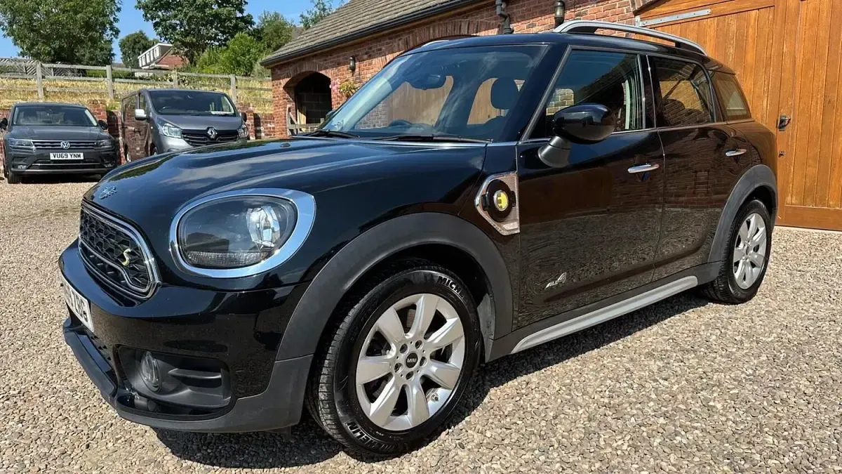 Used Mini Cooper S Classic 2020 Black Hatchback