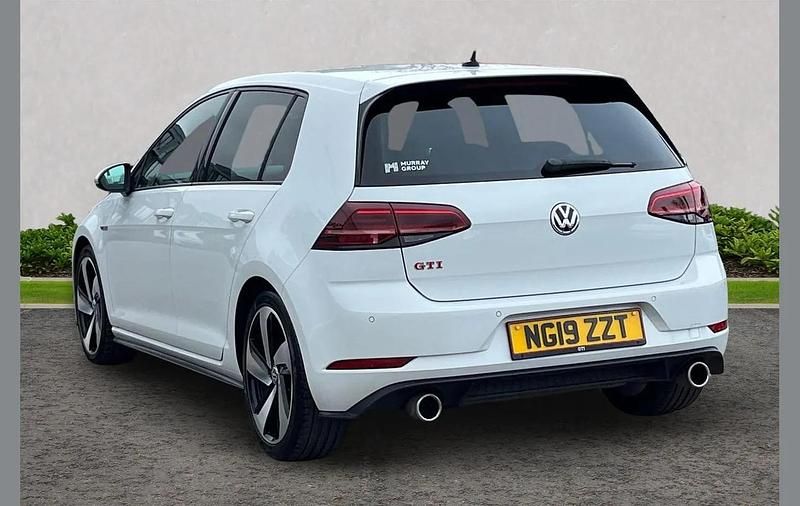 Used VW Golf VII GTI 245 HP (180 kW) 2019 White Hatchback