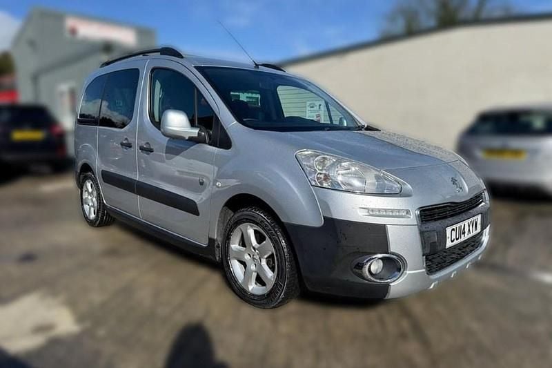 Used Peugeot Partner Tepee Outdoor 115 HP (84 kW) 2014 MPV