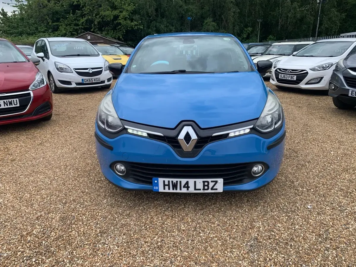 Gebraucht Renault Clio IV Dynamique 90 PS (66 kW) 2014 Blau Kleinwagen