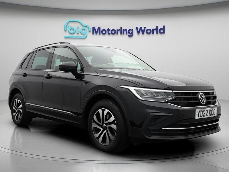 Black Used 2022 VW Tiguan Active SUV | £22,100 (Fair price) - Image 1/4