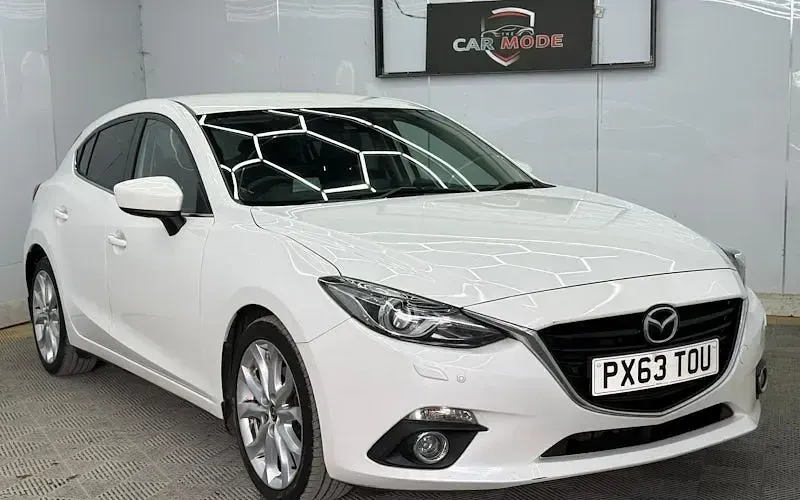 Used Mazda 3 Inclusive 120 HP (88 kW) 2014 Hatchback