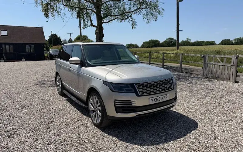 Used Land Rover Range Rover Vogue SE 275 HP (202 kW) 2019 SUV