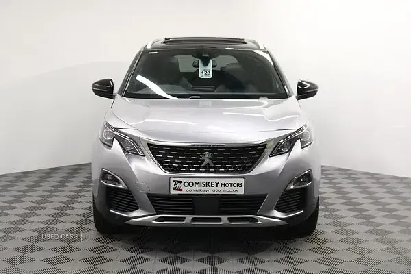 Used Peugeot 5008 Premium 130 HP (95 kW) 2020 Grey SUV