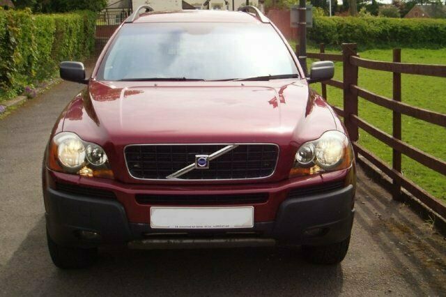 Used 2005 Volvo XC90 SUV | £7,495 - Image 1/4