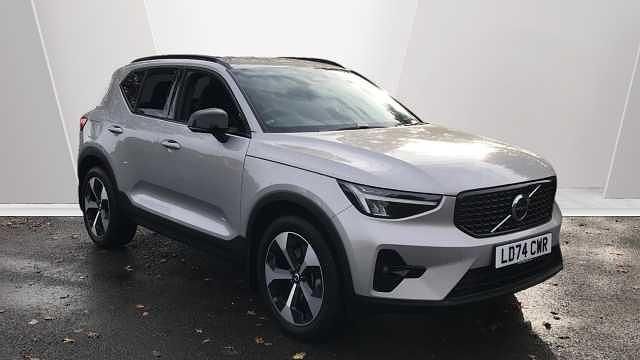 Blue Used 2025 Volvo XC40 Plus SUV | £31,195 (Fair price) - Image 1/3