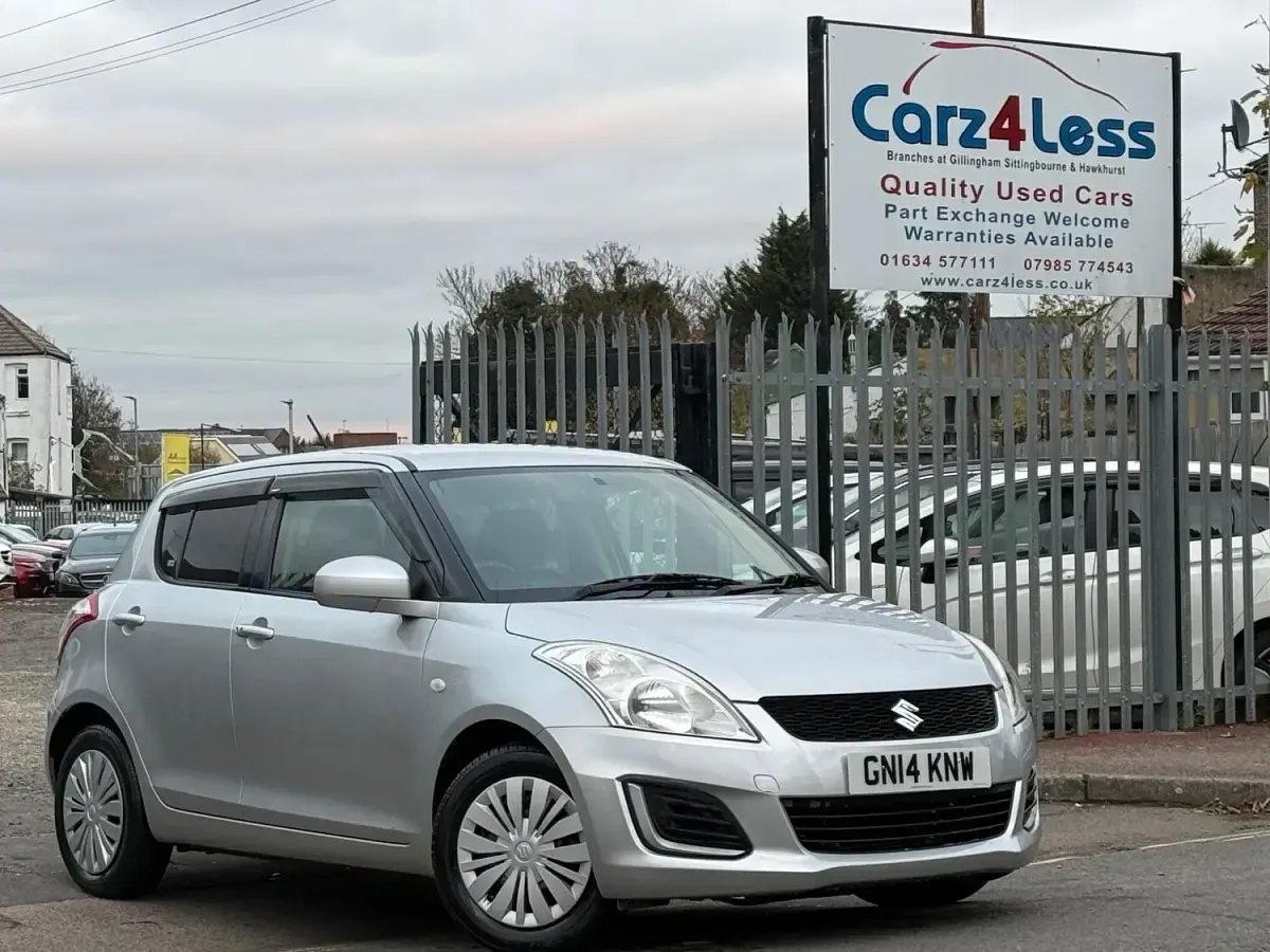 Used Suzuki Swift SZ4 94 HP (69 kW) 2025 Silver Hatchback