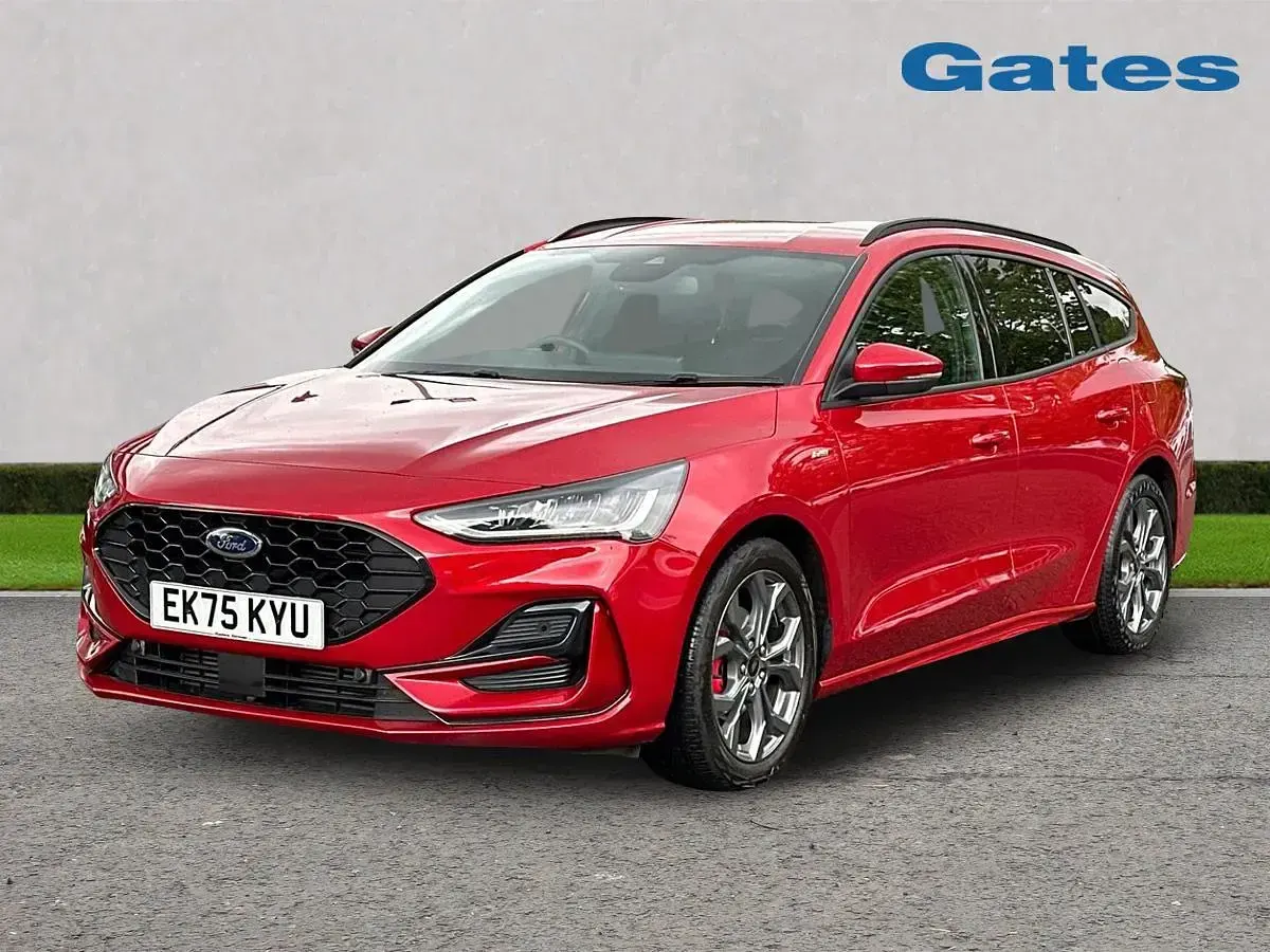 Used Ford Focus ST-Line 155 HP (114 kW) 2025 Red Estate