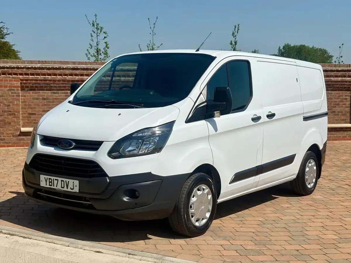 Used Ford Transit Custom 2017 White Van
