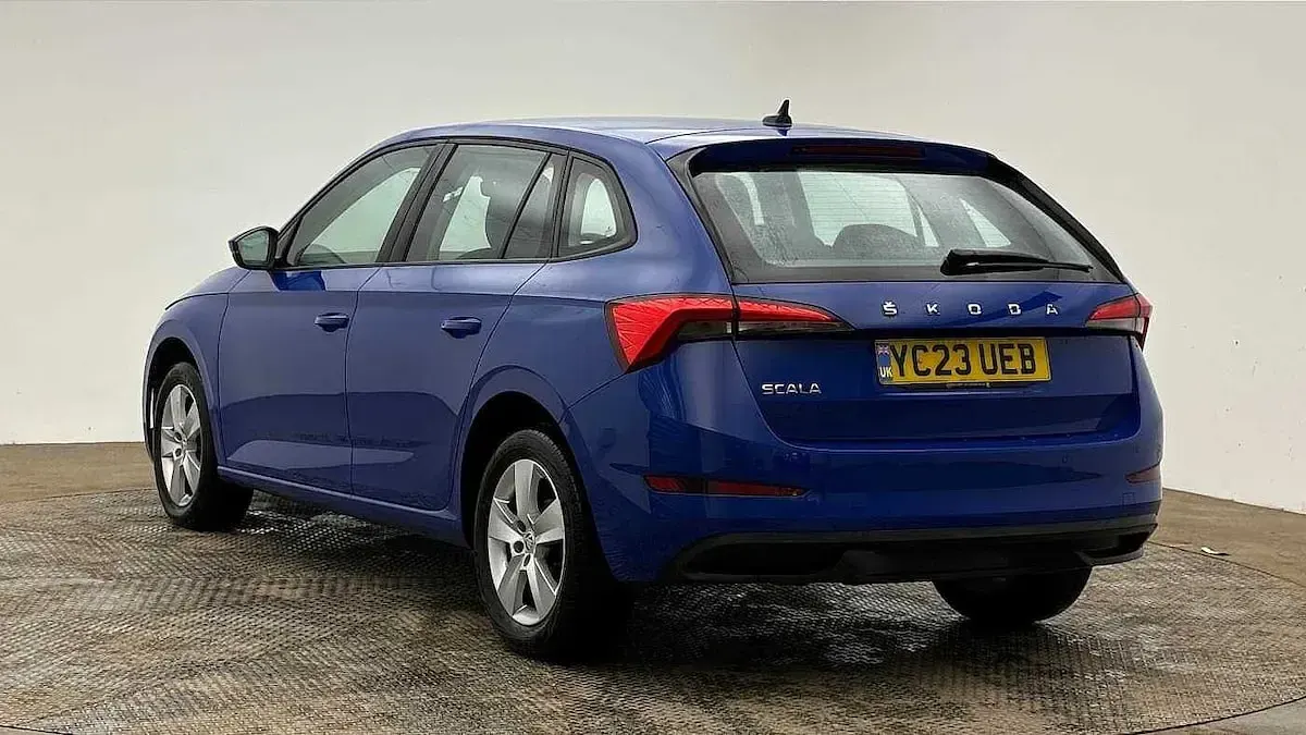 Gebraucht Skoda Scala SE 70 PS (51 kW) 2023 Blau Kleinwagen