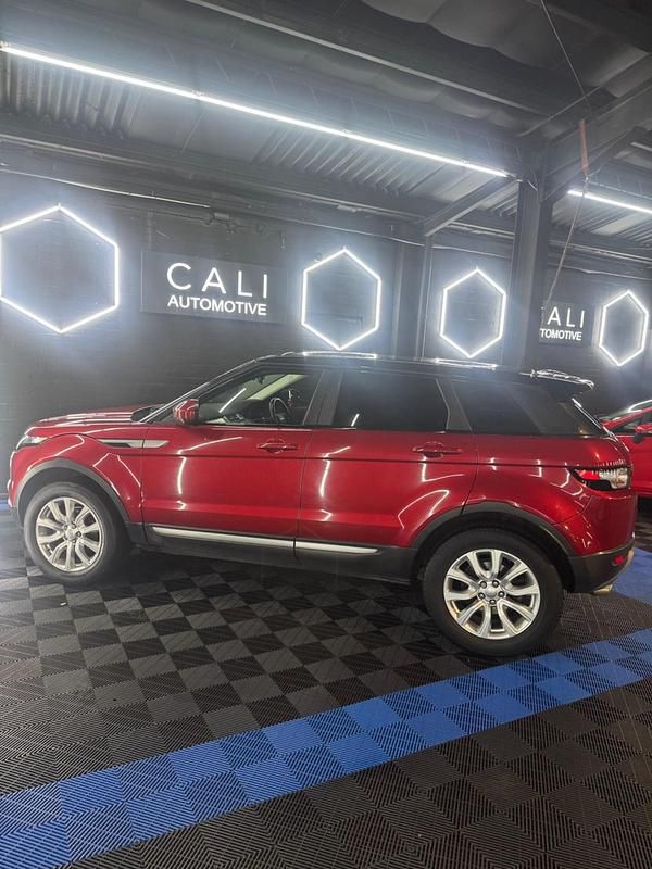 Used Land Rover Range Rover evoque Pure 2014 Red Estate