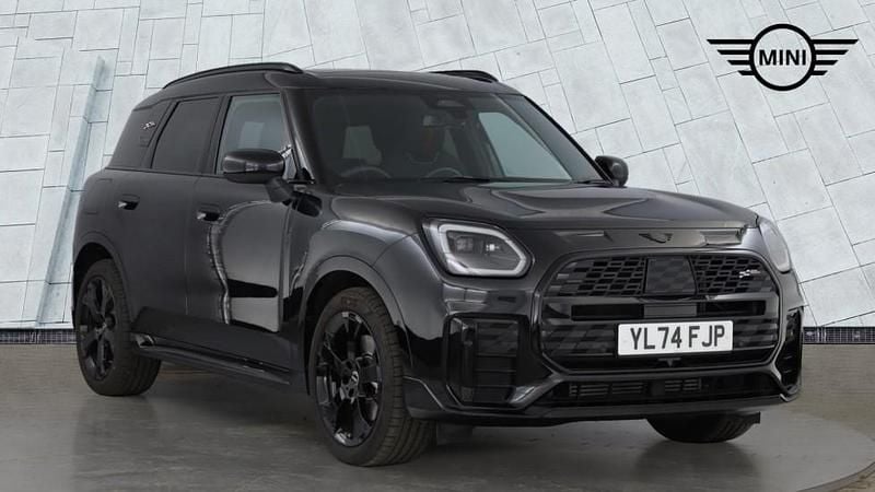 Black Used 2025 Mini Countryman SUV | £35,684 (A bit pricey) - Image 1/4