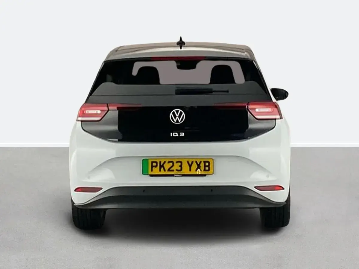 Used VW ID.3 Pro 150 kW (204 HP) 2023 White Hatchback