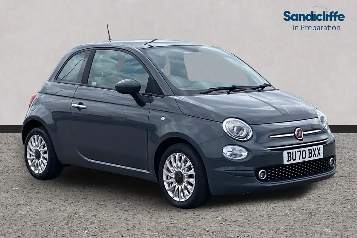 Used Fiat 500 Lounge 70 HP (51 kW) 2020 Hatchback