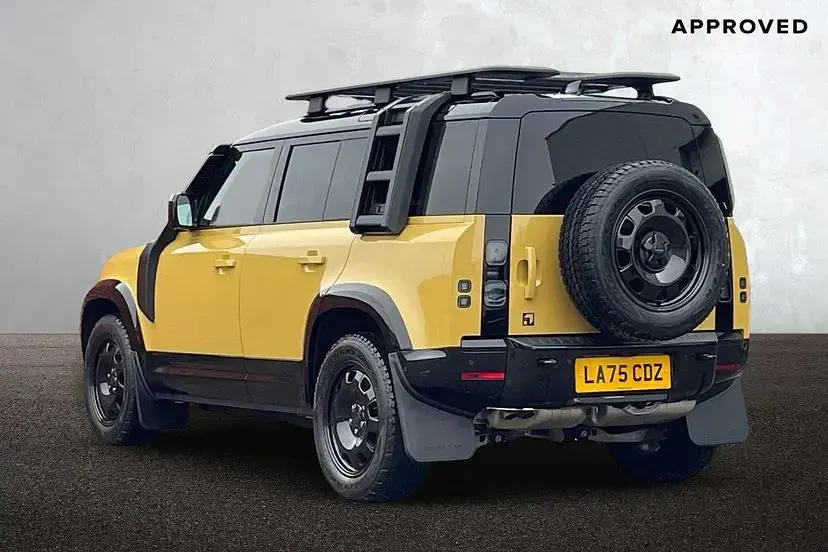 Used Land Rover Defender 350 HP (257 kW) 2026 Deep sandglow yellow SUV