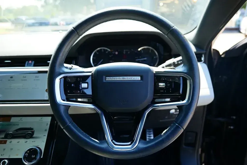 Used Land Rover Range Rover evoque SE Dynamic 204 HP (150 kW) 2022 Black SUV