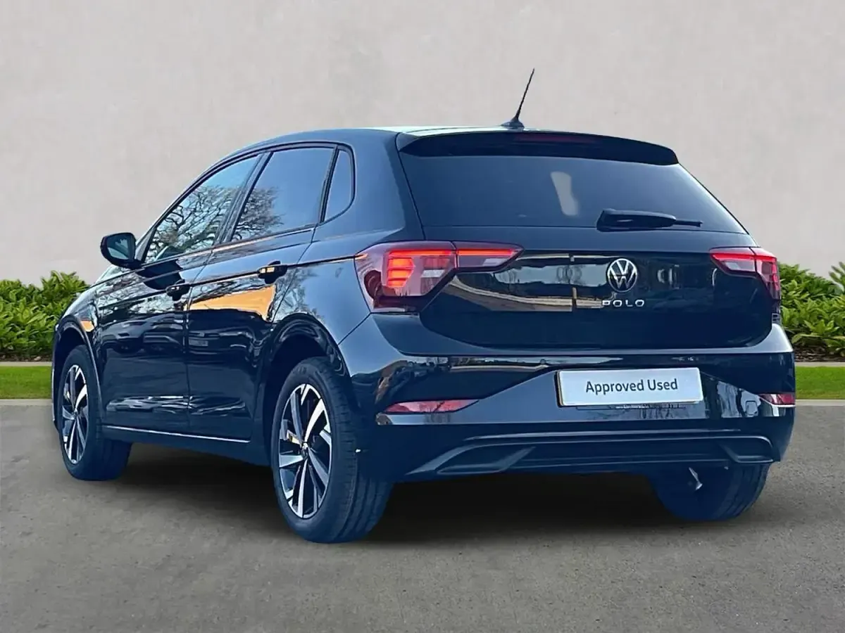 Usado VW Polo Match 95 HP (69 kW) 2025 Preto Citadino