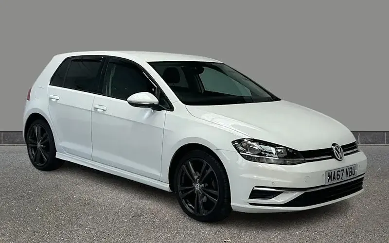 Used VW Golf VII SE 125 HP (91 kW) 2017 Hatchback