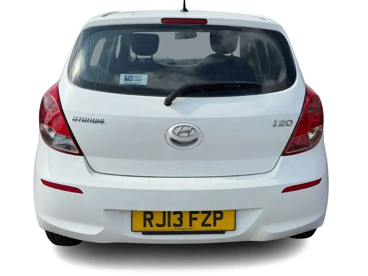 Used Hyundai i20 Active 2013 White Hatchback