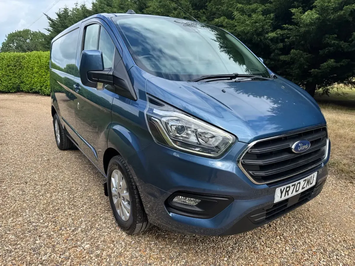 Used Ford Transit Custom Limited 130 HP (95 kW) 2020 Blue Van
