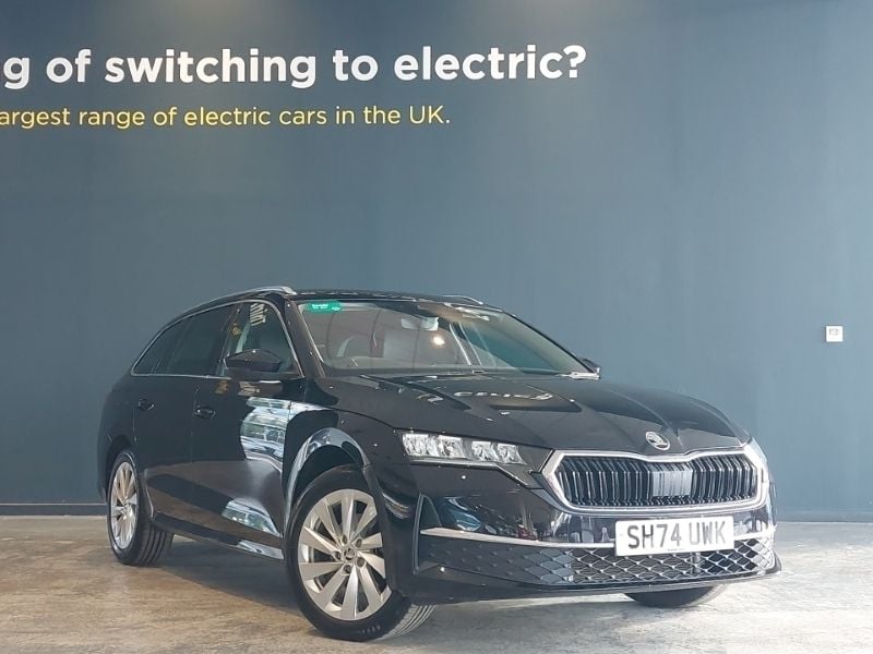 Black Used 2024 Skoda Octavia SE L Estate | £26,998 (Expensive) - Image 1/4