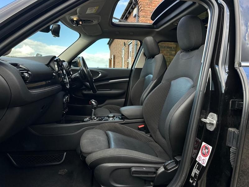 Used Mini Cooper Clubman 2016 Black Estate