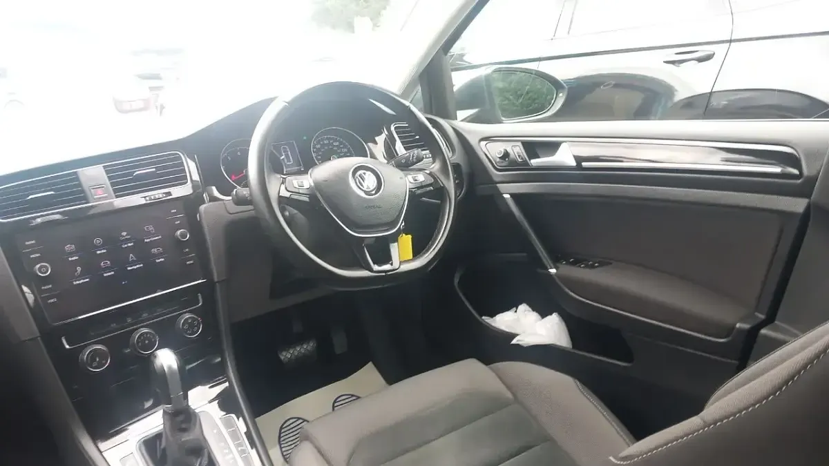 Used VW Golf VII GT 150 HP (110 kW) 2018 Grey Estate