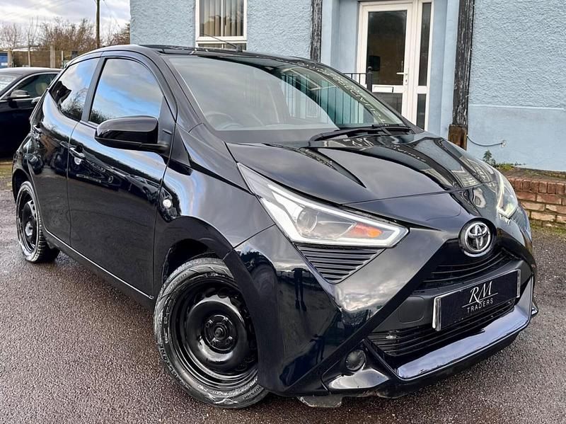 Black Used 2019 Toyota Aygo X-play Hatchback | £6,995 (Super price) - Image 1/4