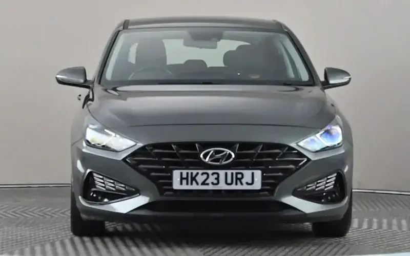 Used Hyundai i30 SE 120 HP (88 kW) 2023 Grey Hatchback