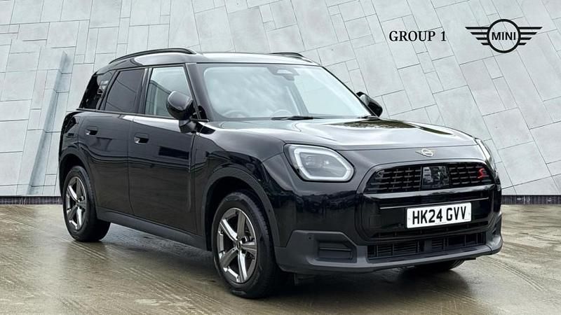 Black Used 2024 Mini Countryman Classic SUV | £28,795 (Super price) - Image 1/4