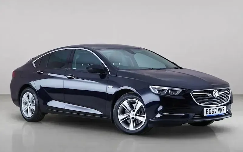 Used Vauxhall Insignia Sport 170 HP (125 kW) 2017 Hatchback