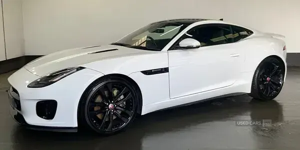 Used Jaguar F-Type R-Dynamic 300 HP (220 kW) 2020 White Coupe