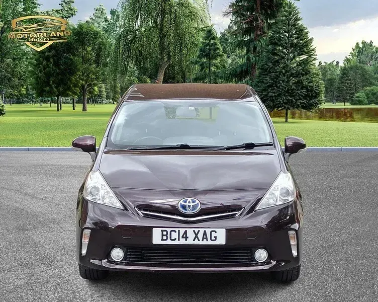 Used Toyota Prius+ 136 HP (100 kW) 2014 Purple MPV