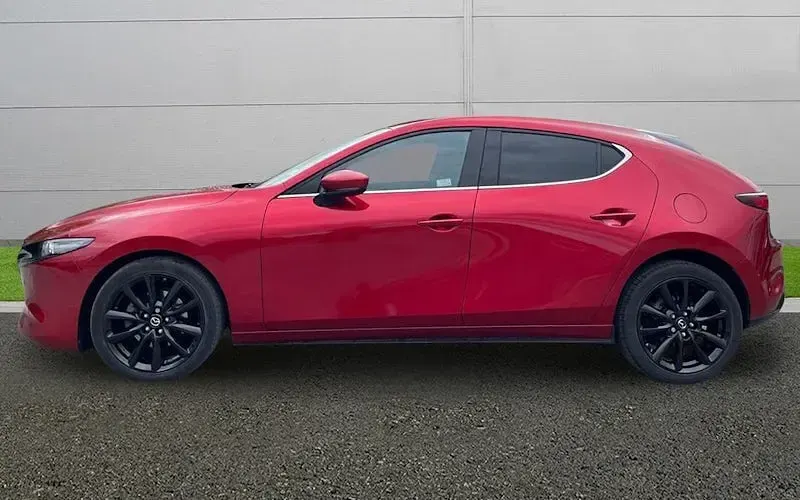 Used Mazda 3 Inclusive 180 HP (132 kW) 2020 Red Hatchback