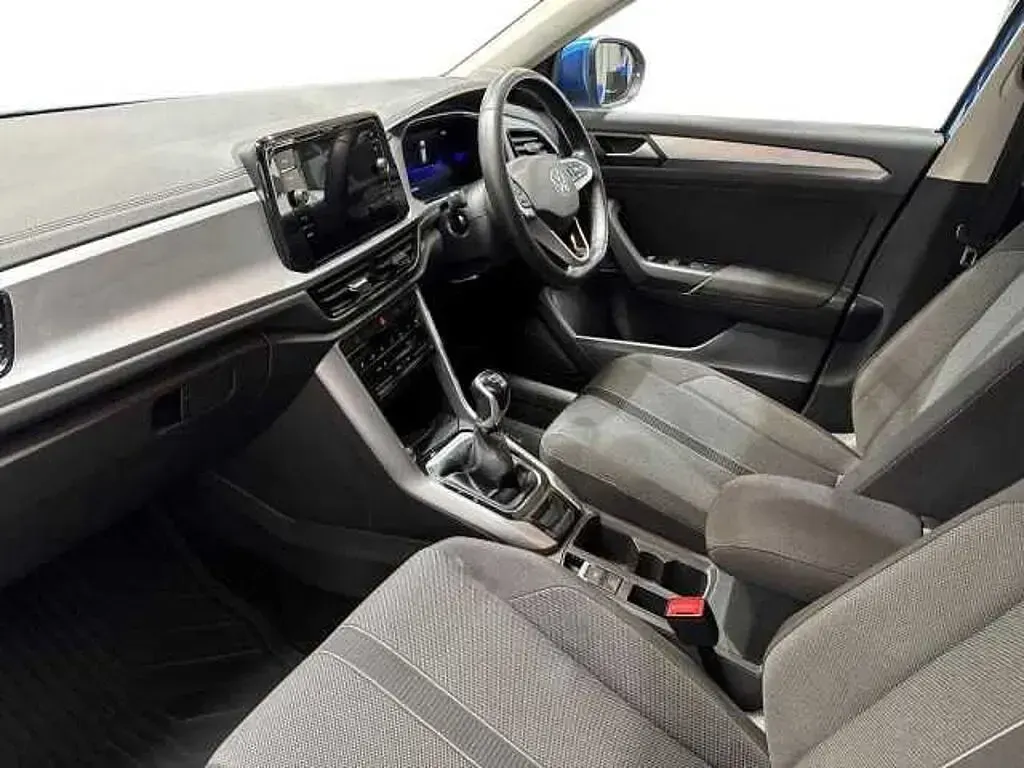 Used VW T-Roc 150 HP (110 kW) 2023 SUV