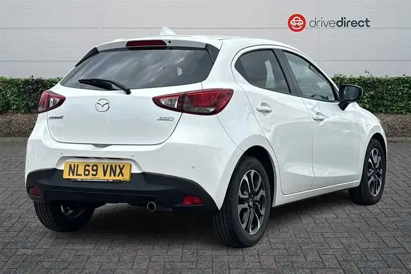 Used Mazda 2 Inclusive 2019 White Hatchback