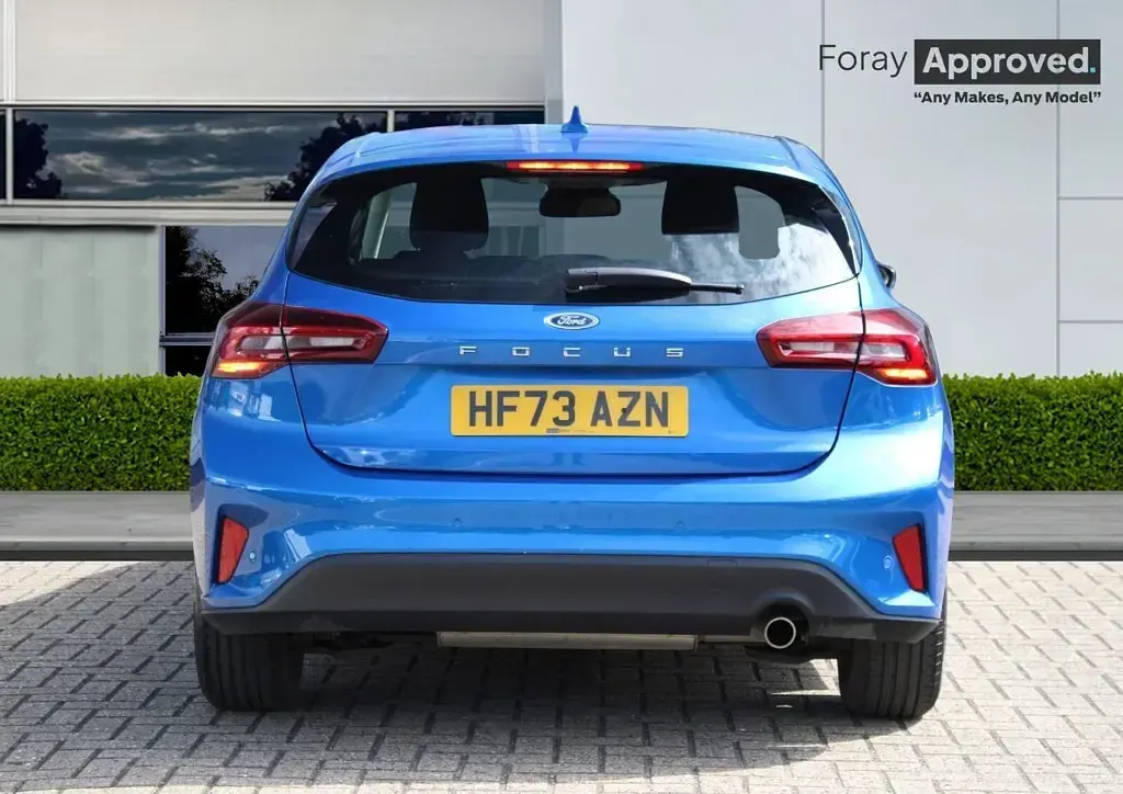Used Ford Focus Titanium 2023 Blue Hatchback