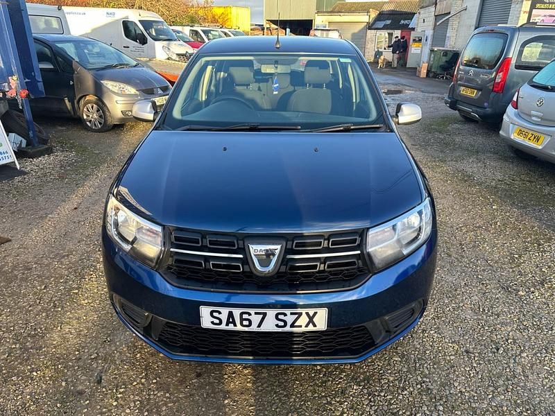Usado Dacia Sandero Ambiance 90 CV (66 kW) 2017 Azul Utilitario