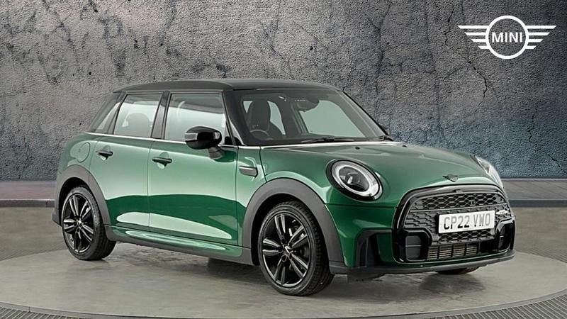 Green Used 2022 Mini Cooper Hatch Hatchback | £16,450 (A bit pricey) - Image 1/4