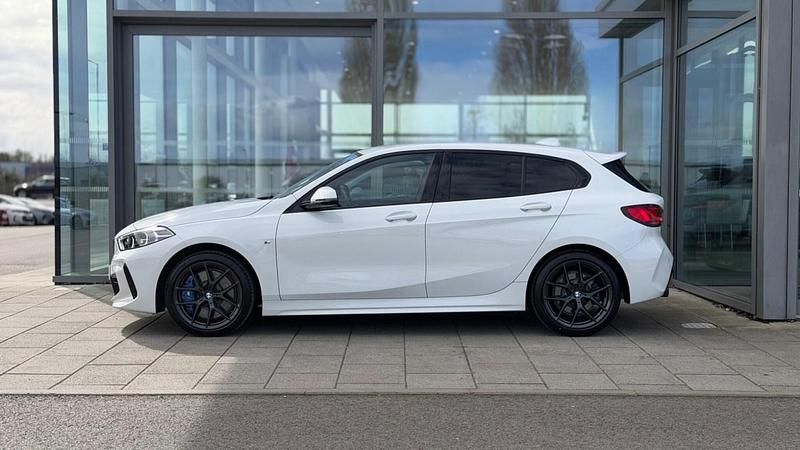 Used BMW 118 M Sport 134 HP (98 kW) 2024 White Hatchback