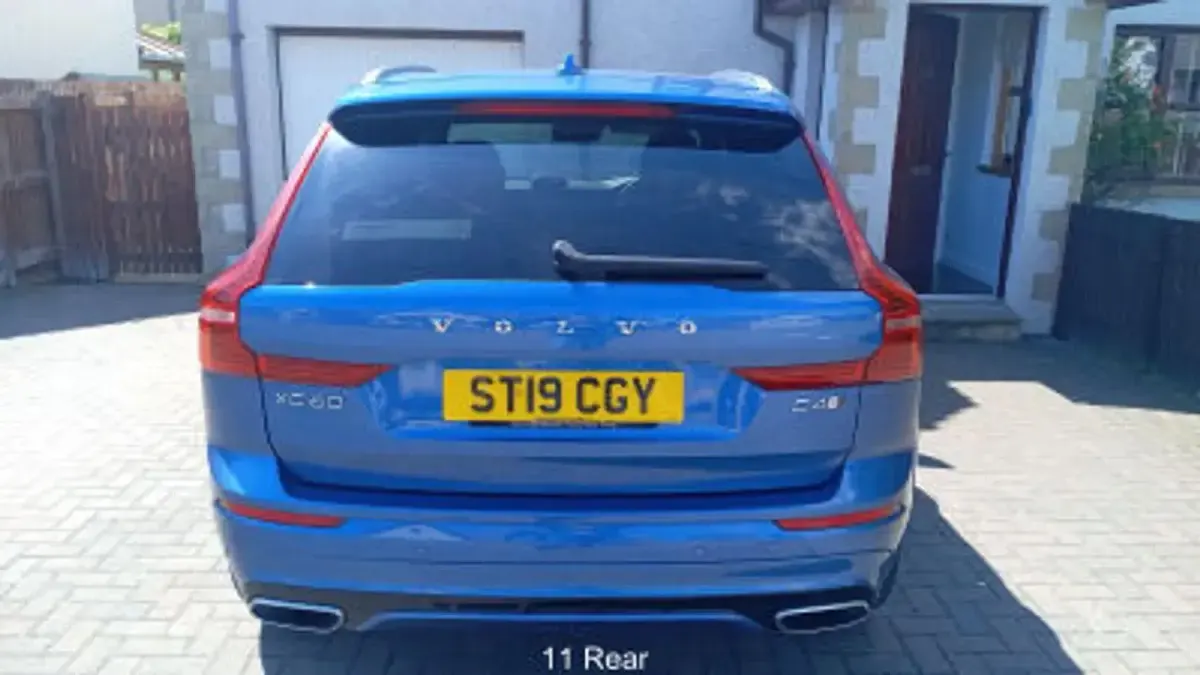 Used Volvo XC60 R-Design Pro 2019 Blue SUV