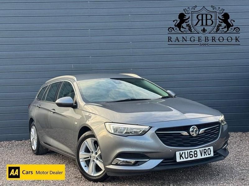 Used Vauxhall Insignia SRi 136 HP (100 kW) 2018 Grey Estate