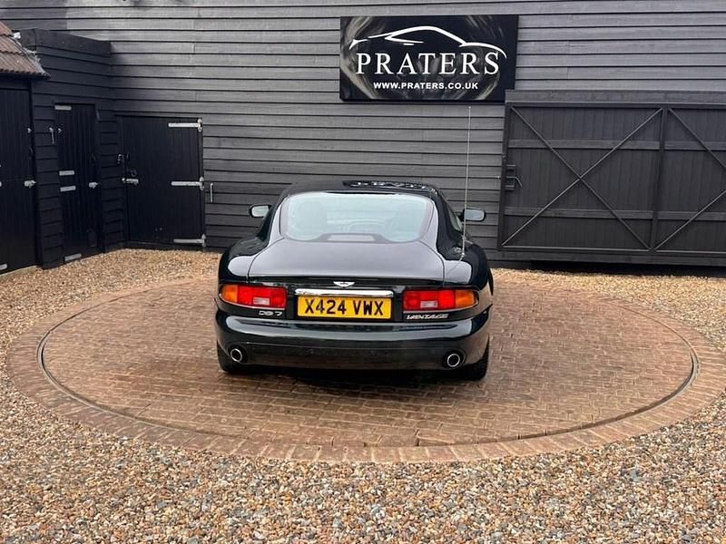 Used Aston Martin DB7 420 HP (308 kW) 2001 Green Coupe