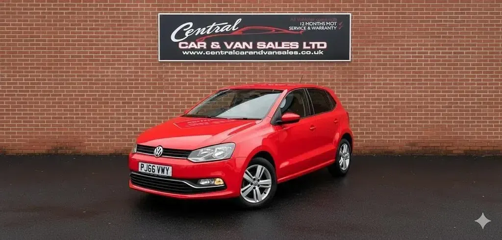 Used VW Polo Match 59 HP (43 kW) 2016 Red Hatchback