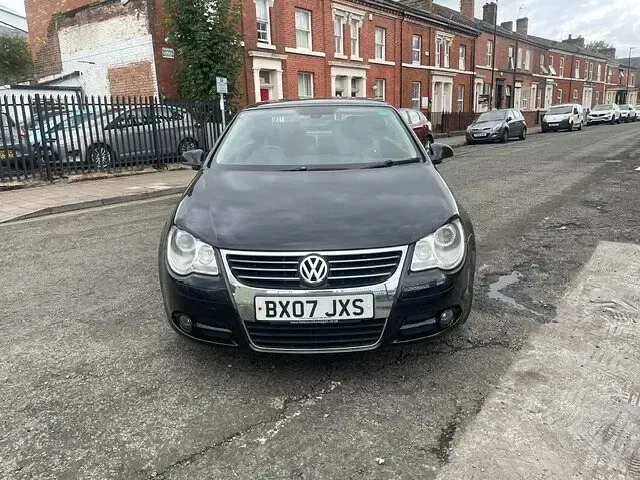 Used VW Eos Sportline 140 HP (102 kW) 2007 Black Cabriolet